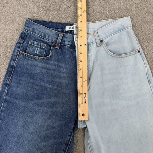 Blue Savvy Two Tone High Rise Mom Jeans Blue Juniors 5 27 Straight Leg Button - Picture 12 of 13